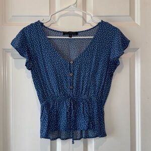 Super cute polka dot shirt!